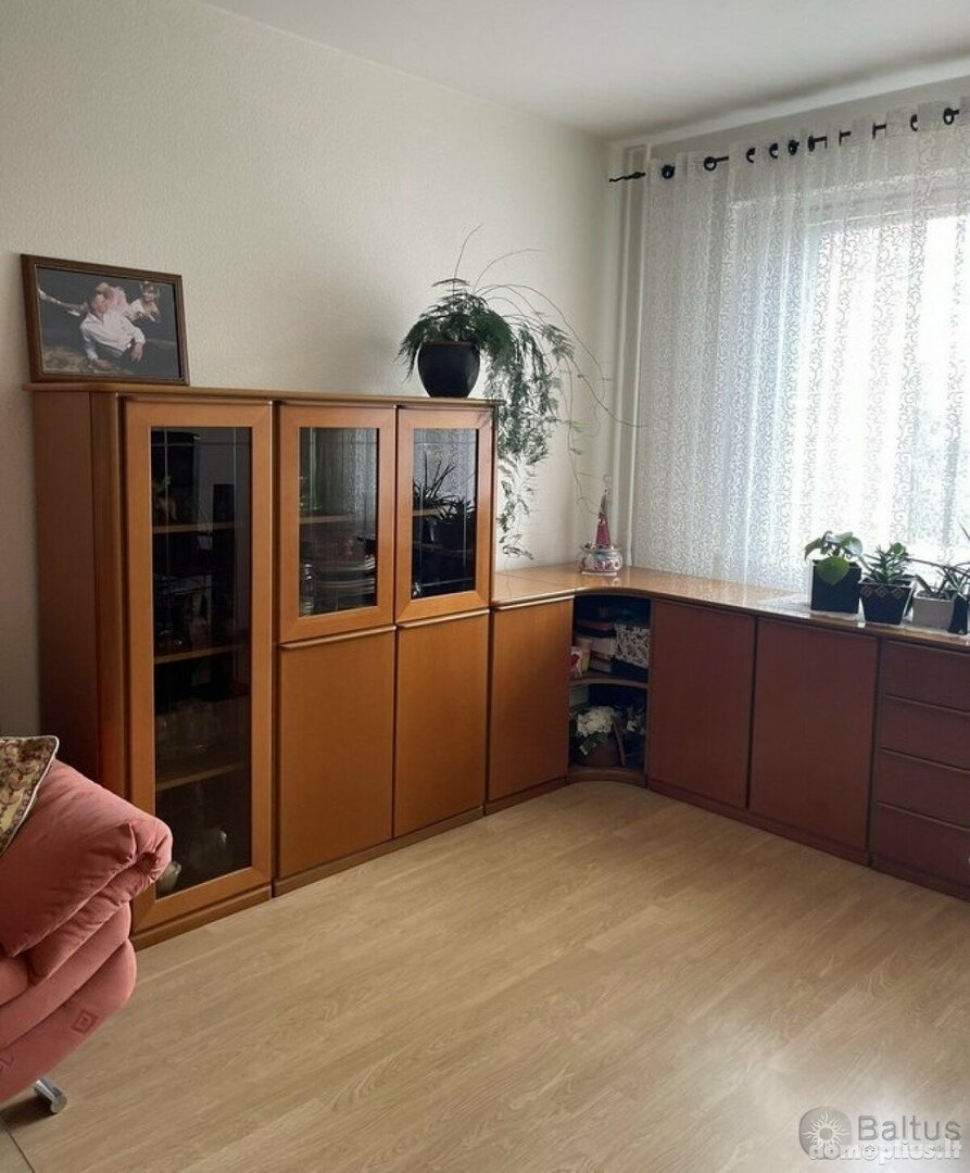 Parduodamas 3 kambarių butas Klaipėdoje, Bandužiuose, Kuncų g.