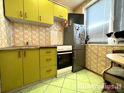 Parduodamas 2 kambarių butas Šiauliuose, Žaliūkiuose