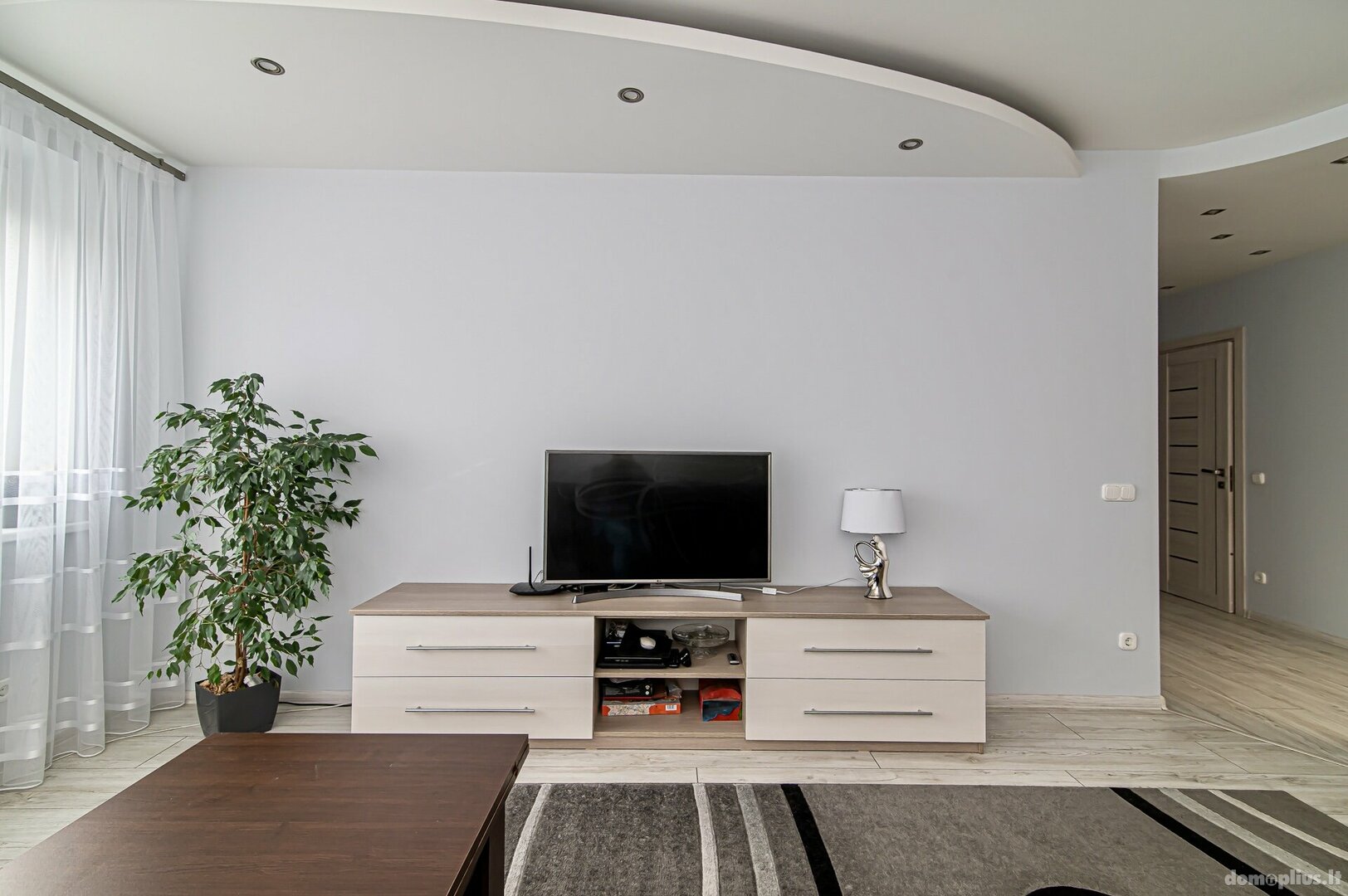 Продается 3 комнатная квартира Vilniuje, Pašilaičiuose, Ukmergės g.
