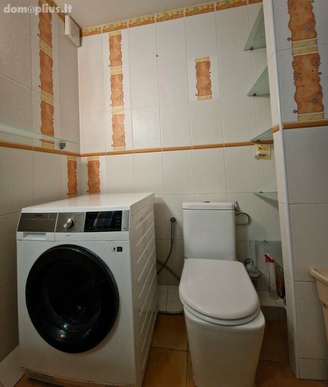 Продается 4 комнатная квартира Klaipėdoje, Naujakiemyje, Naujakiemio g.