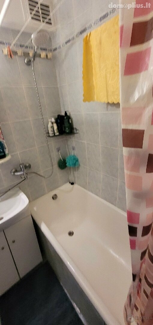 Parduodamas 2 kambarių butas Klaipėdoje, Vingio, I. Simonaitytės g.