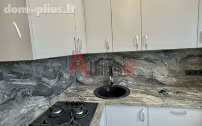 Parduodamas 2 kambarių butas Klaipėdoje, Poilsio, Poilsio g.