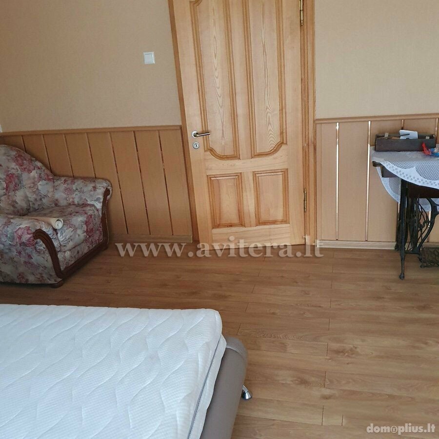 Parduodamas 5 kambarių butas Klaipėdoje, Miško