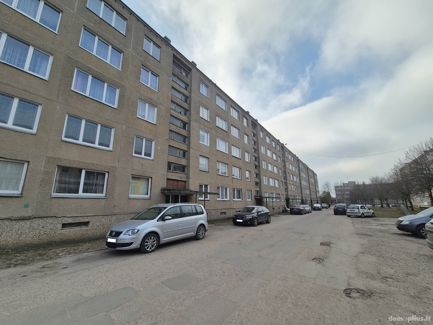 Parduodamas 3 kambarių butas Akmenės rajono sav., Naujoji Akmenė, Respublikos g.