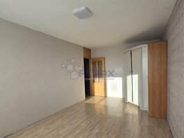 Parduodamas 2 kambarių butas Šiauliuose, Gytaruose, Gegužių g.