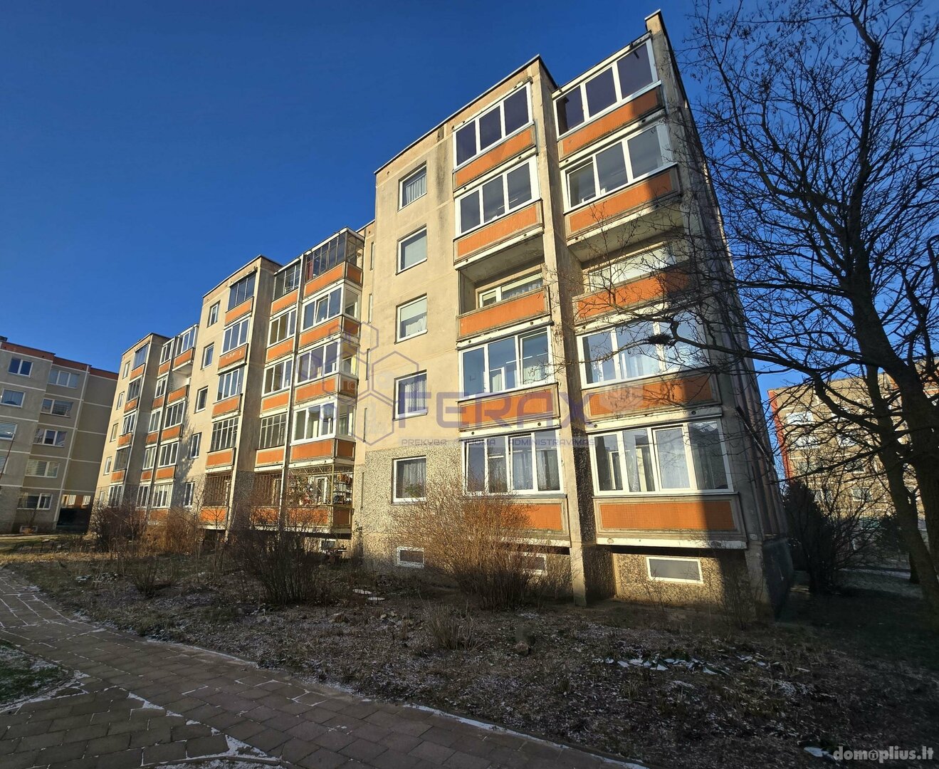 Parduodamas 2 kambarių butas Šiauliuose, Gytaruose, Gegužių g.