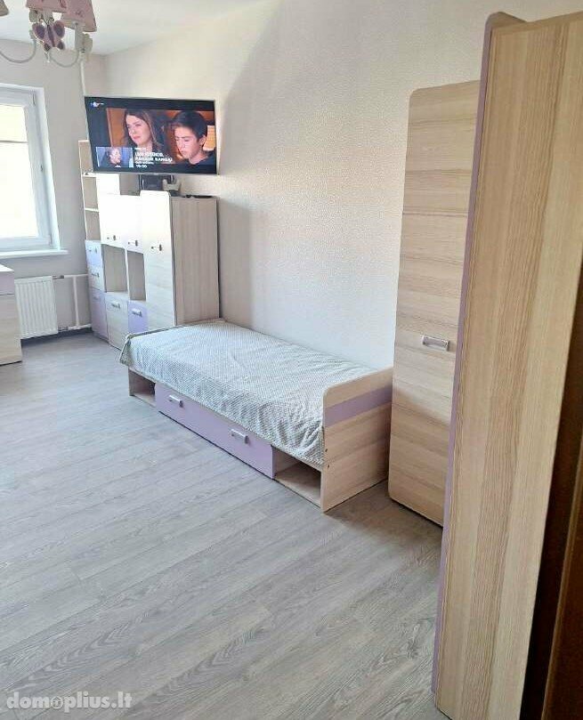 Parduodamas 3 kambarių butas Klaipėdoje, Bandužiuose, Vaidaugų g.