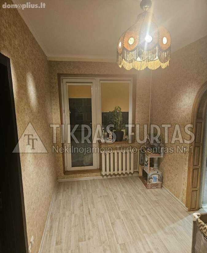 Parduodamas 3 kambarių butas Klaipėdoje, Laukininkuose, Laukininkų g.