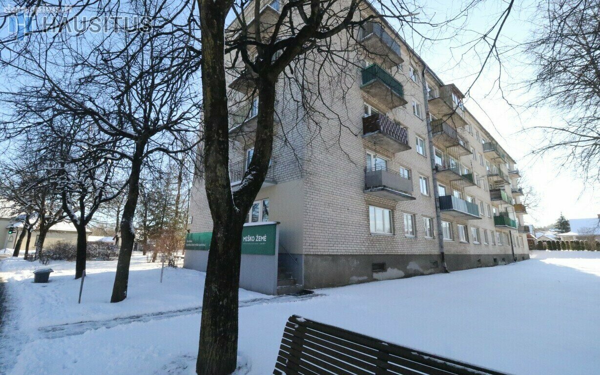 Parduodamas 2 kambarių butas Anykščių rajono sav., Anykščiuose, J. Biliūno g.