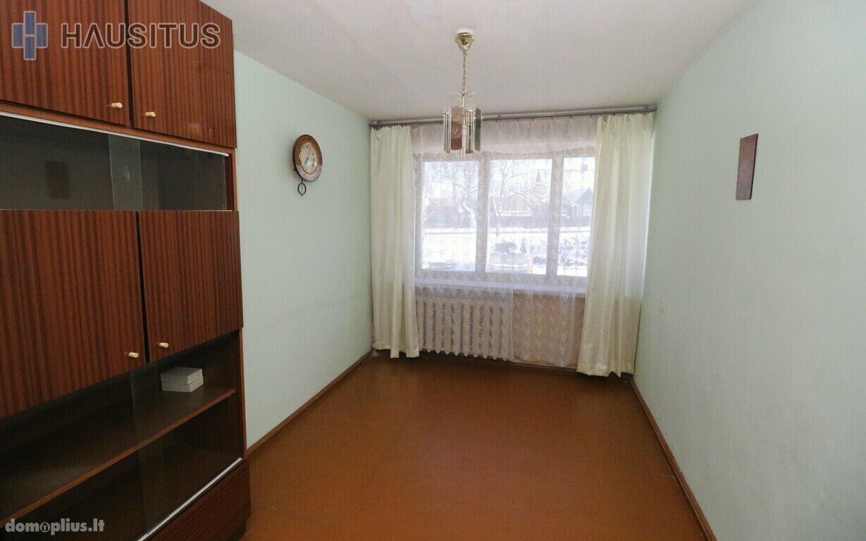 Parduodamas 2 kambarių butas Anykščių rajono sav., Anykščiuose, J. Biliūno g.