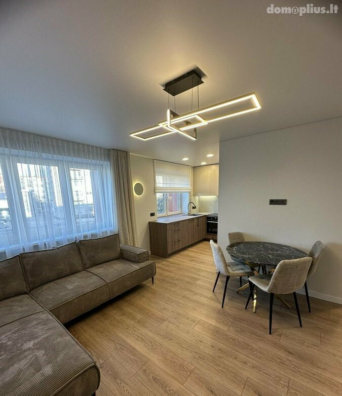 3 rooms apartment for sell Klaipėdoje, Centre, Taikos pr.