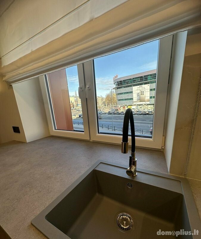 3 rooms apartment for sell Klaipėdoje, Centre, Taikos pr.