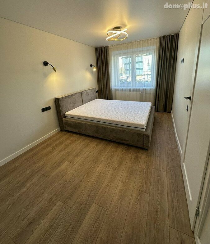 3 rooms apartment for sell Klaipėdoje, Centre, Taikos pr.