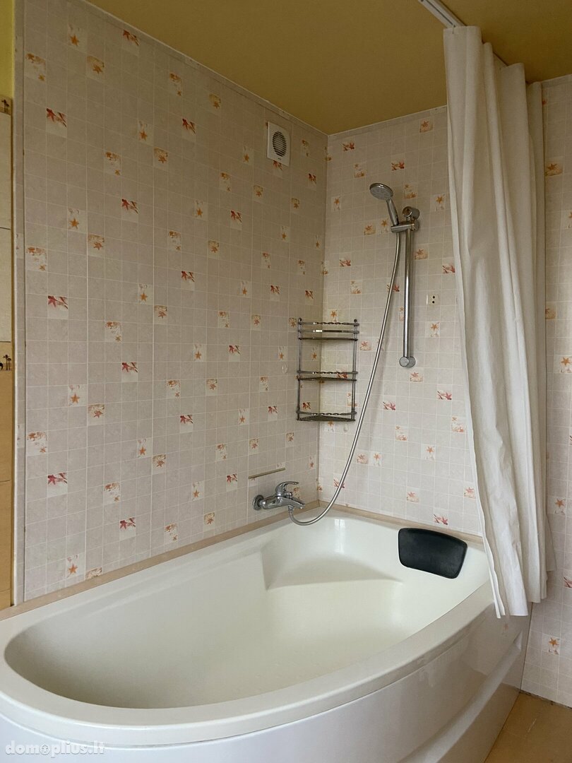 3 rooms apartment for sell Klaipėdoje, Centre, Taikos pr.