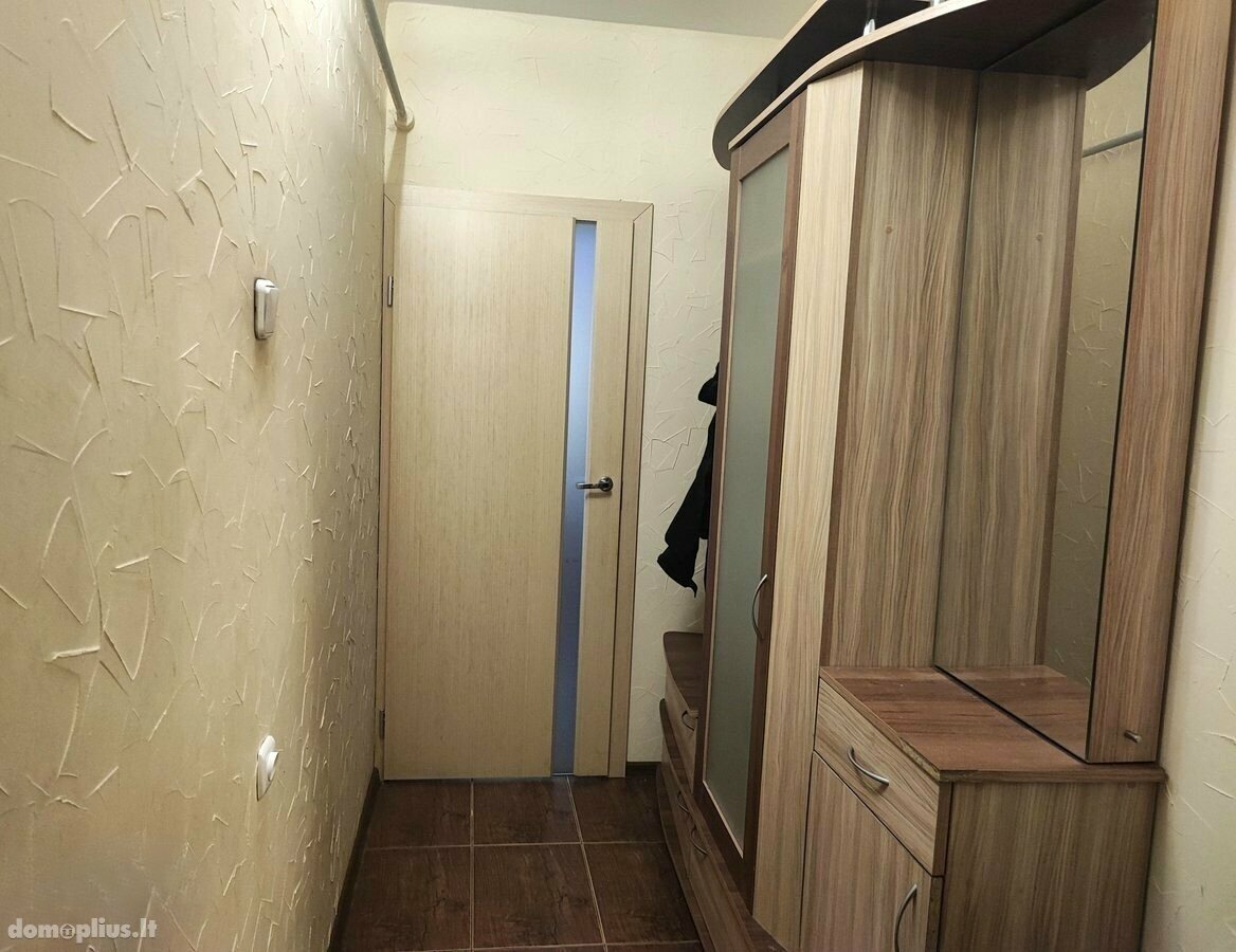 Parduodamas 3 kambarių butas Klaipėdoje, Laukininkuose, Laukininkų g.
