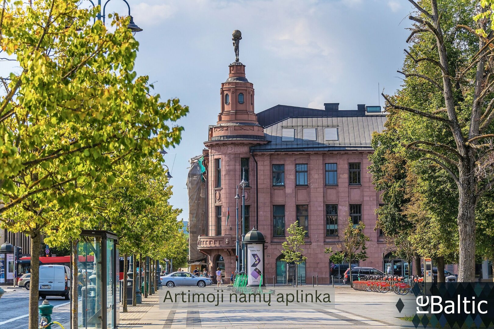 Parduodamas 3 kambarių butas Vilniuje, Senamiestyje, Gedimino pr.