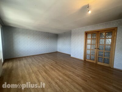 Продается 3 комнатная квартира Vilniuje, Pilaitėje, Karaliaučiaus g.