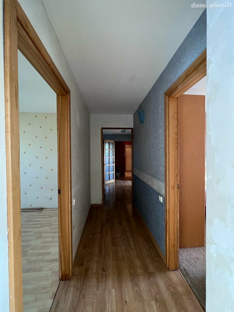 Parduodamas 3 kambarių butas Vilniuje, Pilaitėje, Karaliaučiaus g.
