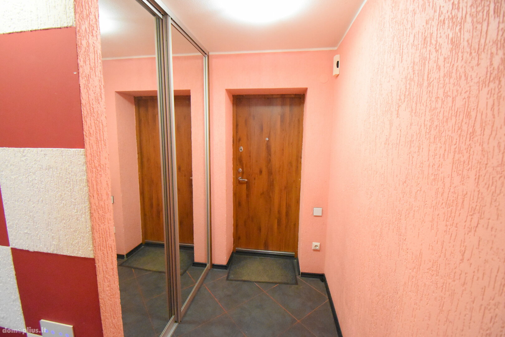 Parduodamas 3 kambarių butas Telšių rajono sav., Telšiuose, Rambyno g.