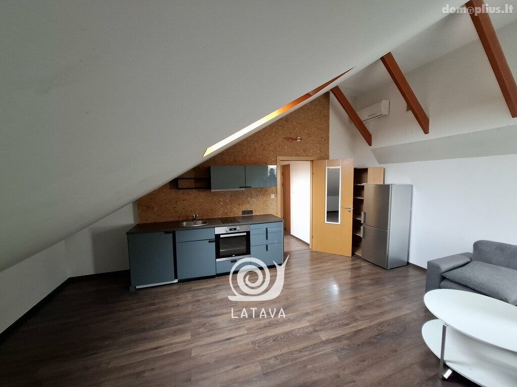 2 rooms apartment for sell Kaune, Šilainiuose, Žemalės g.