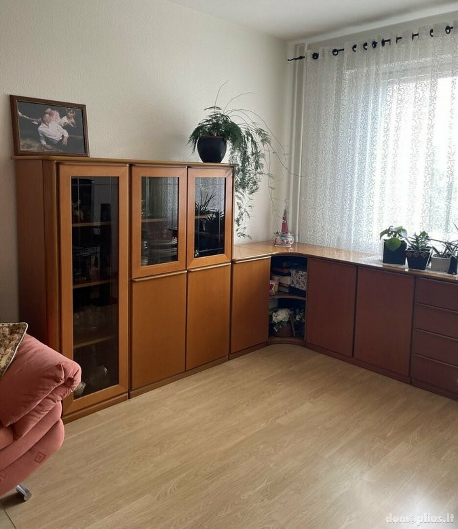 Parduodamas 3 kambarių butas Klaipėdoje, Bandužiuose, Kuncų g.