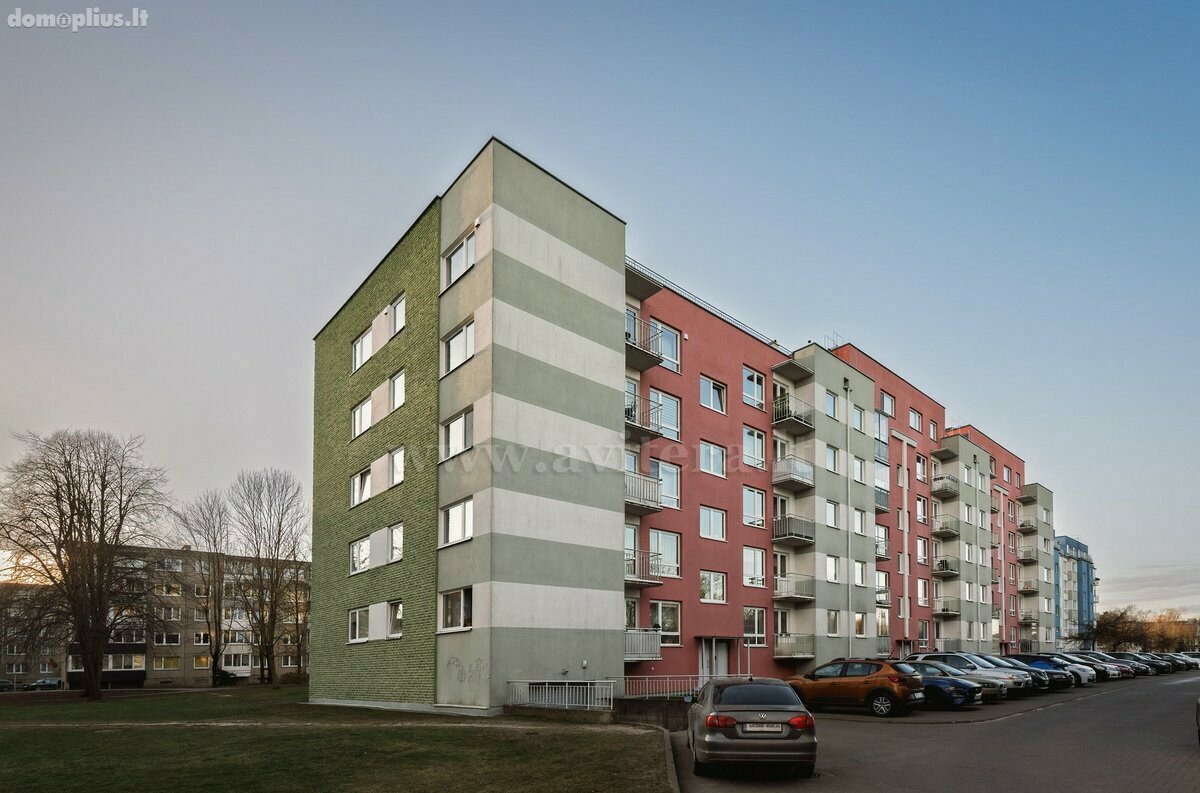 Parduodamas 3 kambarių butas Klaipėdoje, Debrecene, Debreceno g.