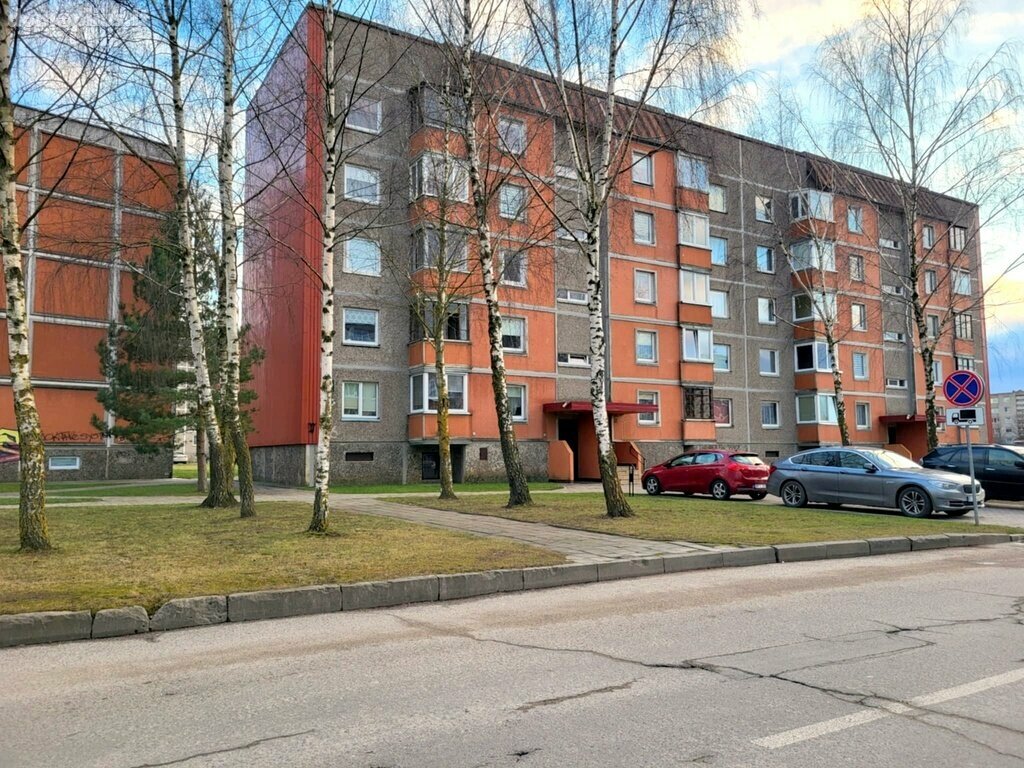 3 kambarių buto nuoma Šiauliuose, Gytaruose, K. Korsako g.