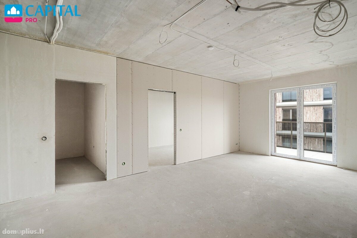 3 rooms apartment for sell Vilniuje, Šnipiškėse, Kalvarijų g.