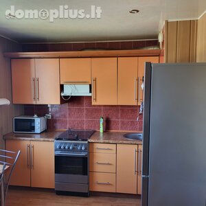Parduodamas 3 kambarių butas Akmenės rajono sav., Akmenėje, Kęstučio g.