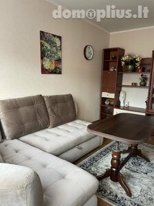 Parduodamas 2 kambarių butas Alytuje, Vidzgiryje, Jaunimo g.