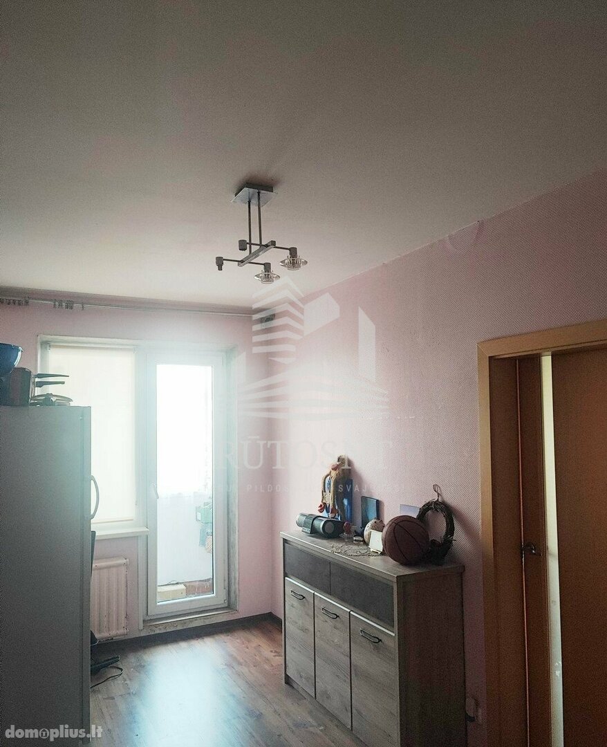 Parduodamas 3 kambarių butas Klaipėdoje, Laukininkuose, Laukininkų g.