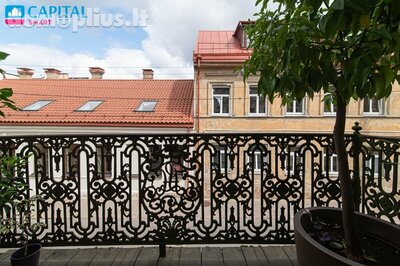 Parduodamas 4 kambarių butas Vilniuje, Užupyje, Polocko g.