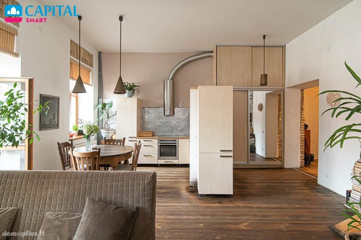 Продается 4 комнатная квартира Vilniuje, Užupyje, Polocko g.