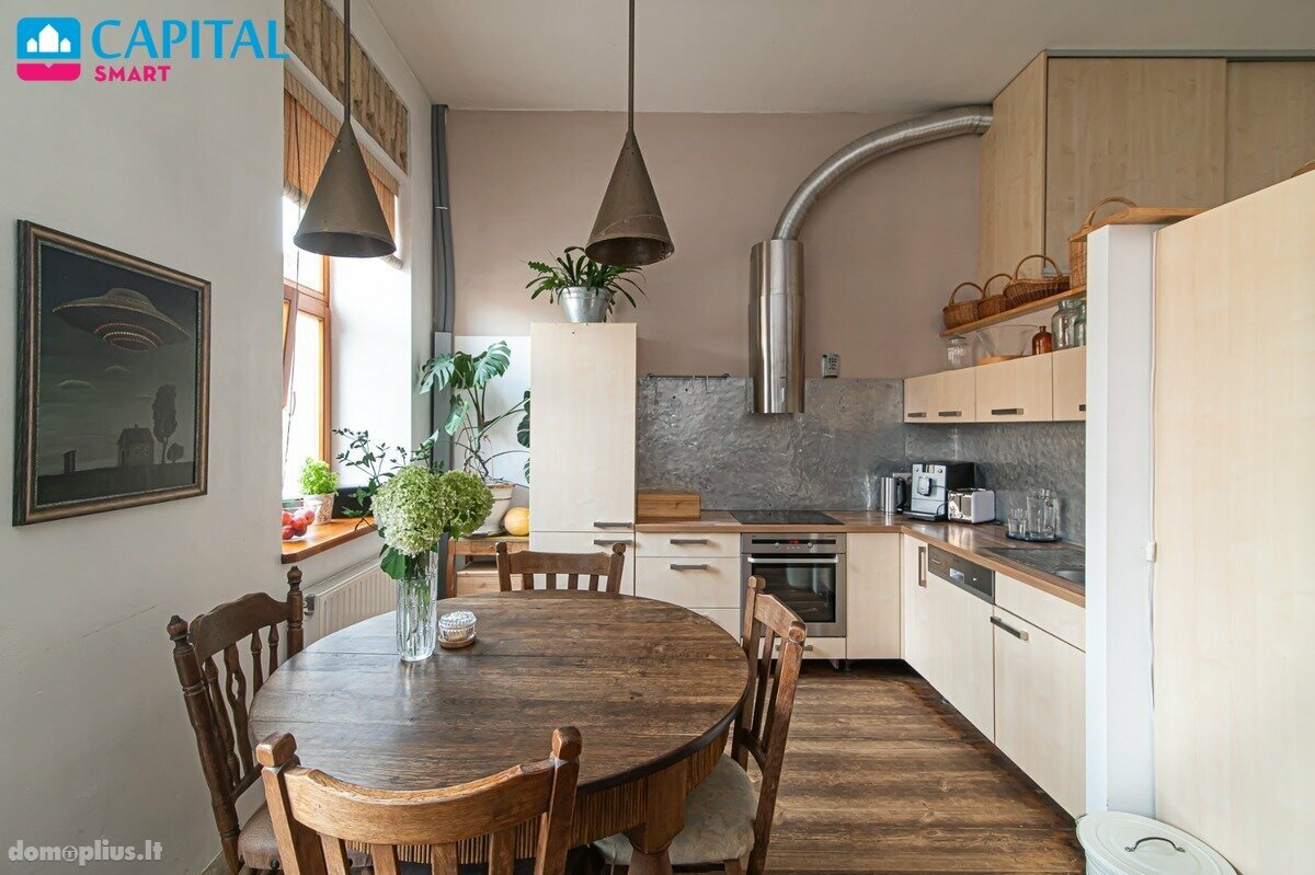 Продается 4 комнатная квартира Vilniuje, Užupyje, Polocko g.