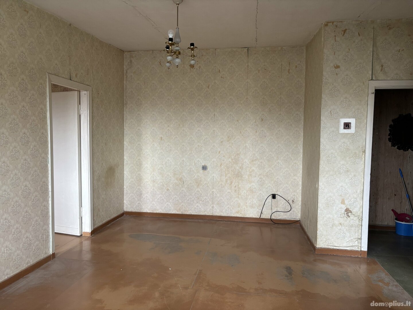 Parduodamas 2 kambarių butas Klaipėdoje, Miško, Kretingos g.