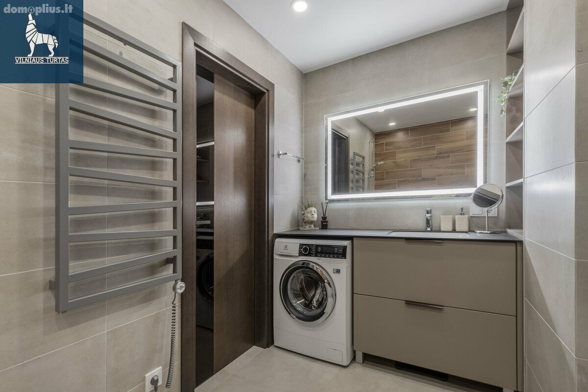 Продается 3 комнатная квартира Vilniuje, Senamiestyje, Algirdo g.