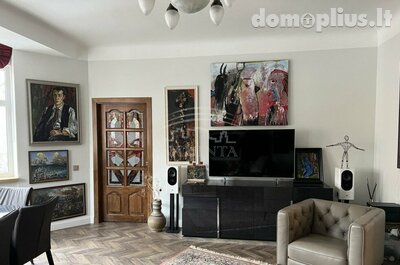 3 rooms apartment for sell Klaipėdoje, Centre, S. Nėries g.