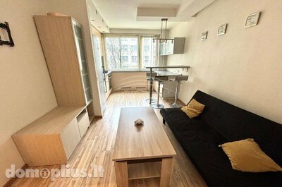 Продается 1 комнатная квартира Klaipėdoje, Naujakiemyje, Statybininkų pr.