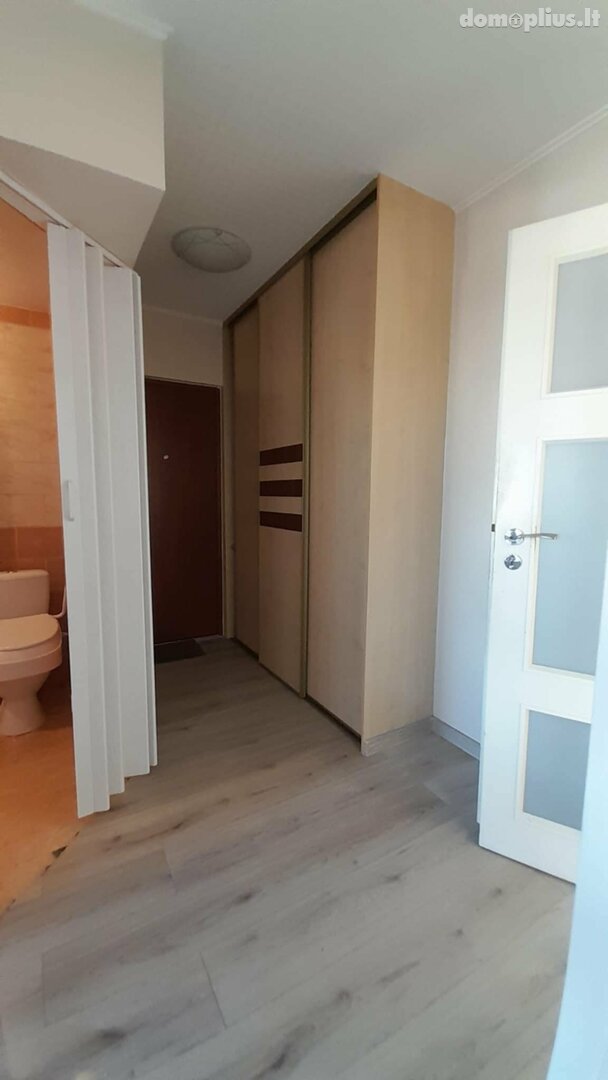 Parduodamas 2 kambarių butas Panevėžyje, Kniaudiškiuose, Molainių g.