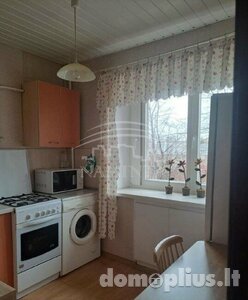 Parduodamas 2 kambarių butas Klaipėdoje, Miško, Geležinkelio g.