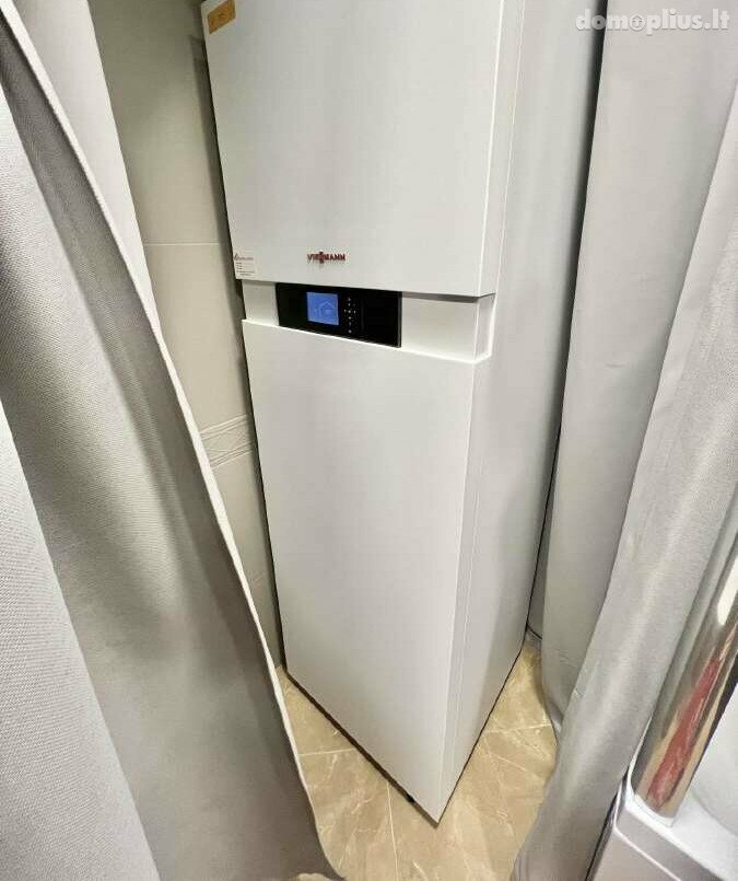 Parduodamas 3 kambarių butas Klaipėdoje, Senamiestyje, S. Nėries g.