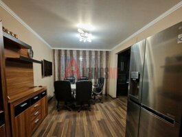 4 rooms apartment for sell Klaipėdoje, Naujakiemyje, Naujakiemio g.