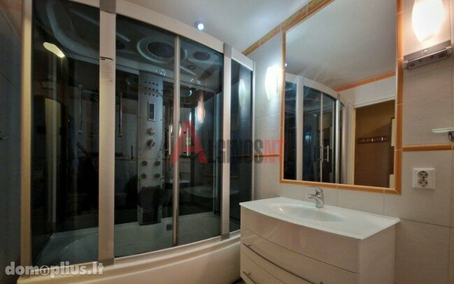 4 rooms apartment for sell Klaipėdoje, Naujakiemyje, Naujakiemio g.