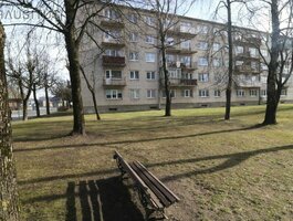 Parduodamas 2 kambarių butas Anykščių rajono sav., Anykščiuose, J. Biliūno g.