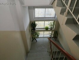 Parduodamas 2 kambarių butas Anykščių rajono sav., Anykščiuose, J. Biliūno g.