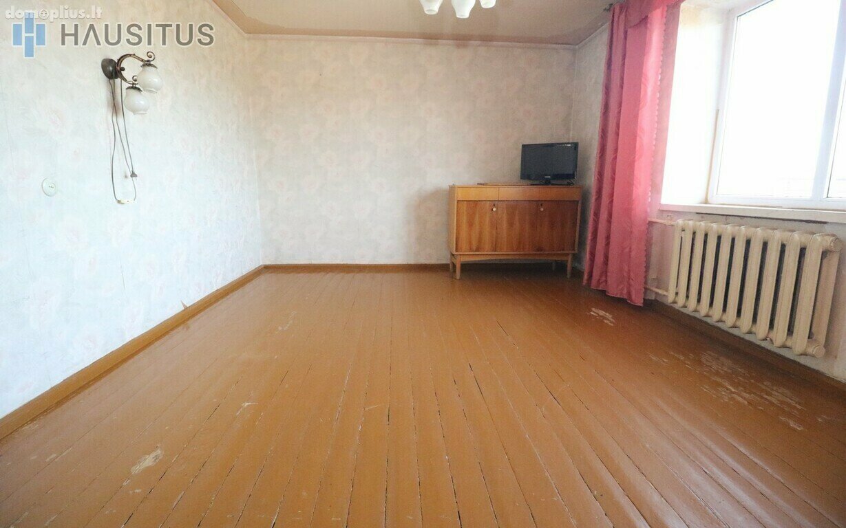 Parduodamas 2 kambarių butas Anykščių rajono sav., Anykščiuose, J. Biliūno g.