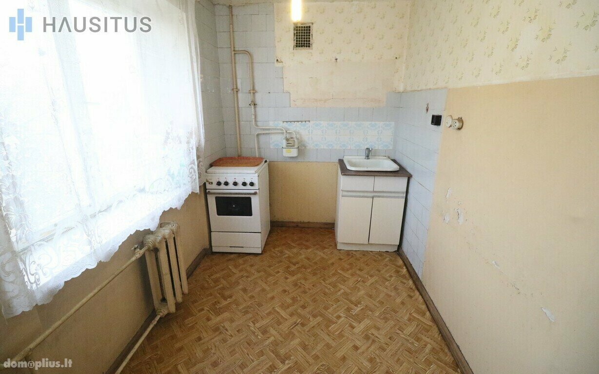 Parduodamas 2 kambarių butas Anykščių rajono sav., Anykščiuose, J. Biliūno g.