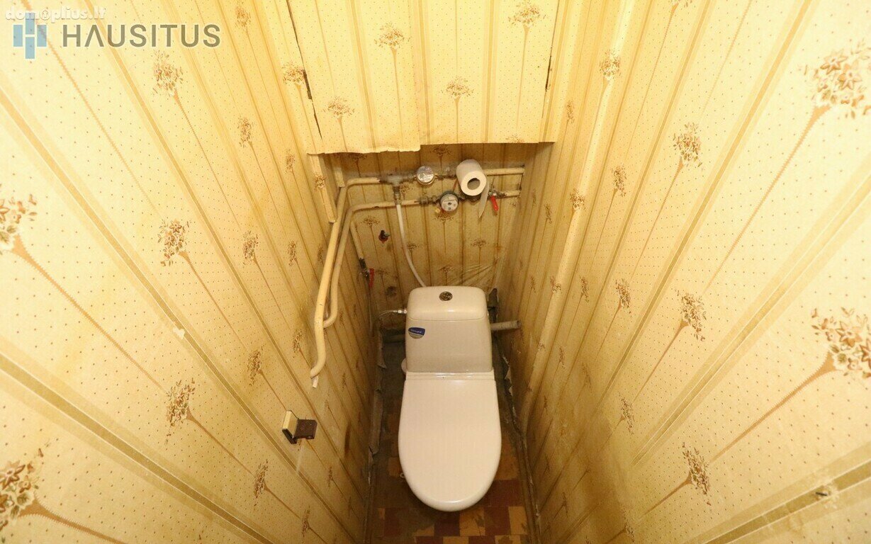Parduodamas 2 kambarių butas Anykščių rajono sav., Anykščiuose, J. Biliūno g.