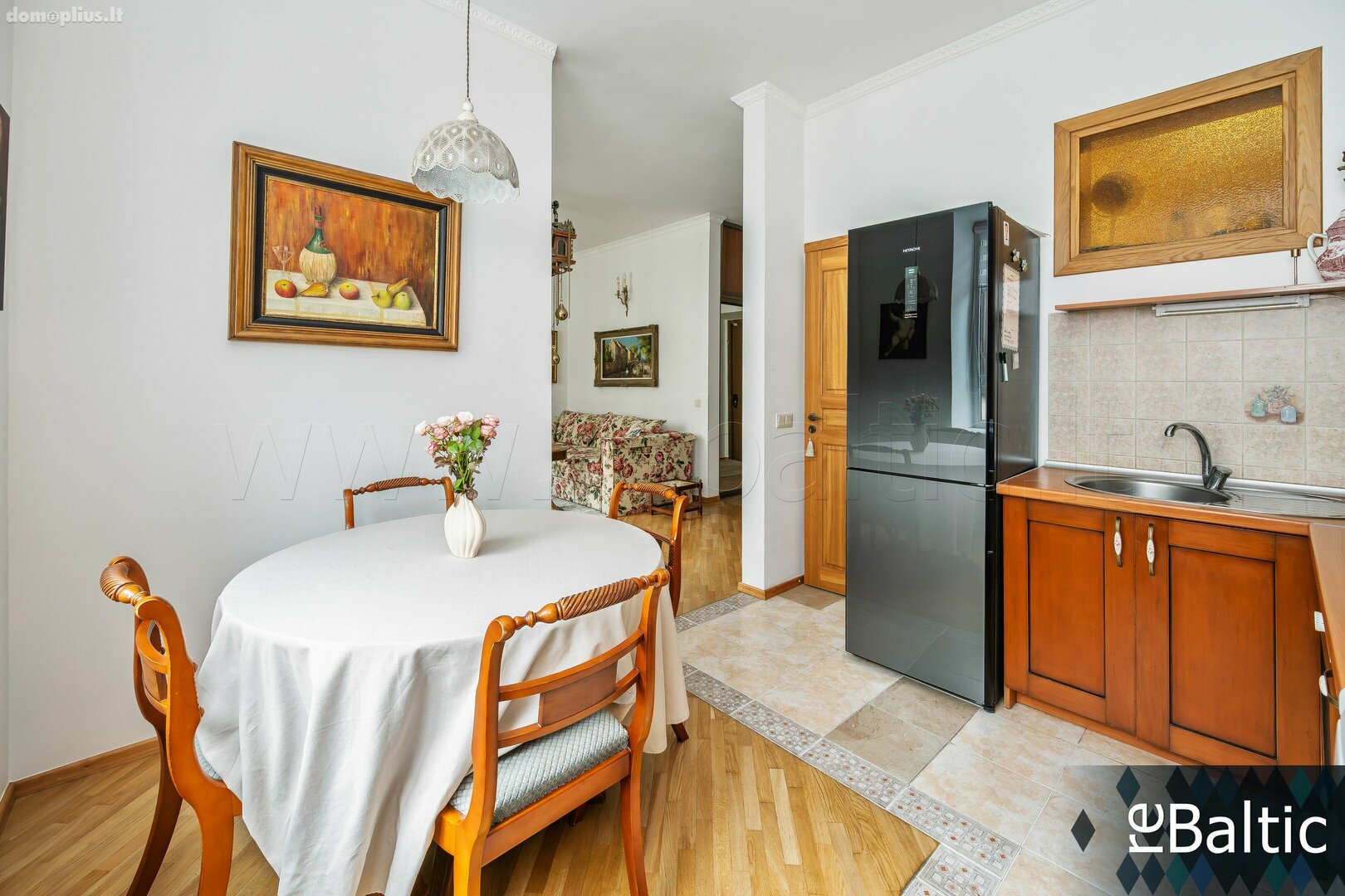 Parduodamas 2 kambarių butas Vilniuje, Senamiestyje, Gedimino pr.