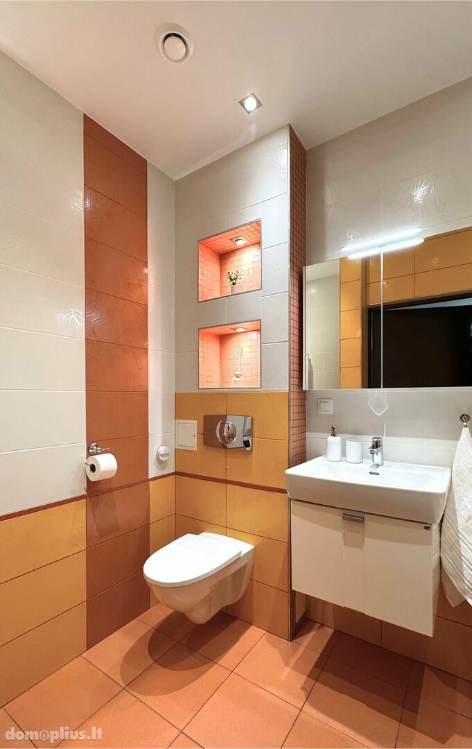 Продается 2 комнатная квартира Vilniuje, Pilaitėje, Nidos g.